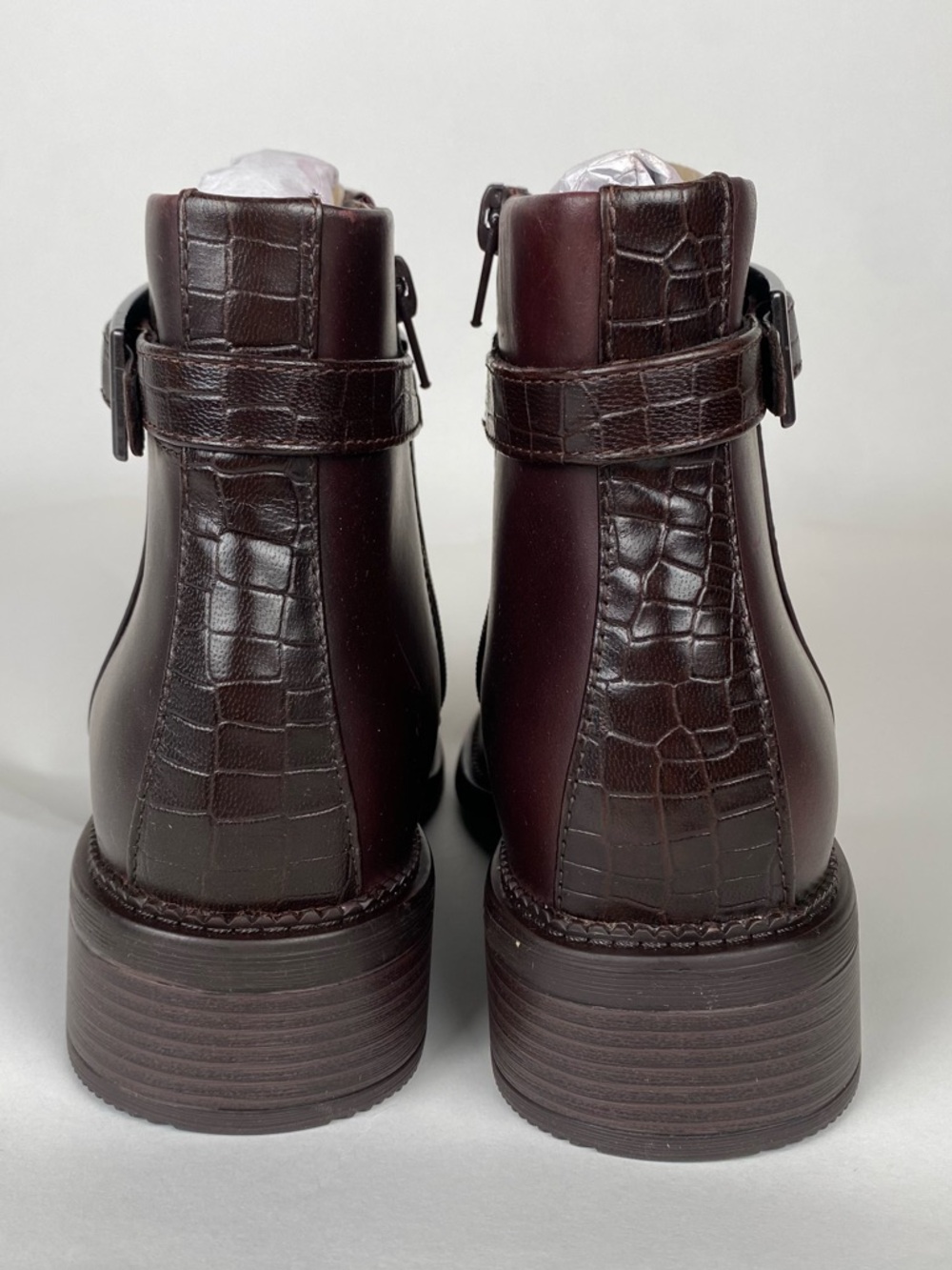 NWT Clarks Women's Maye Grace Bordeaux Leather Ankle Boot‎ - 7 WIDE - Picture 5 of 11